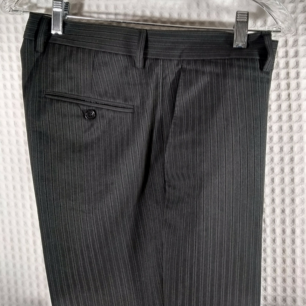 Perry Ellis pants men size 33 /30